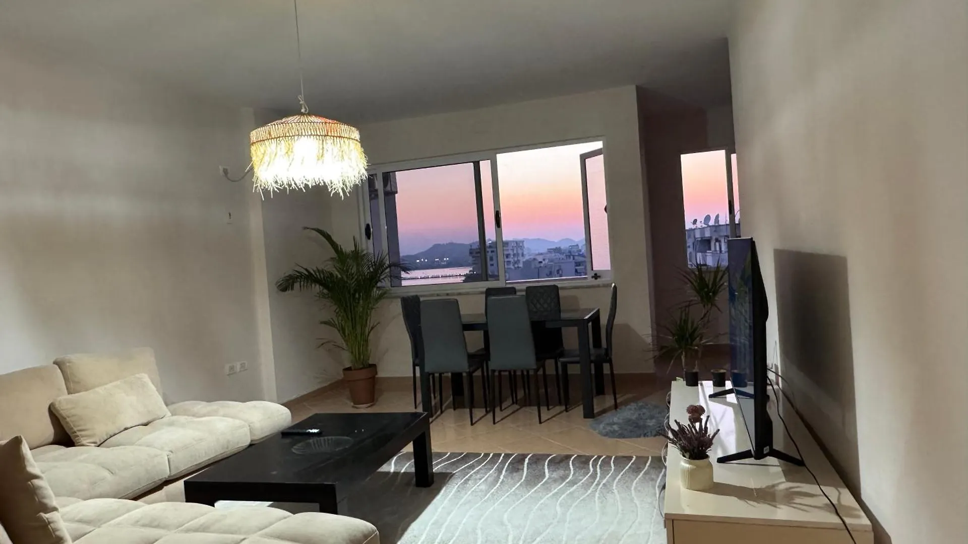 Sea View Apartment Durrës